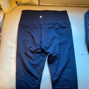 Lulu lemon cropped black leggings